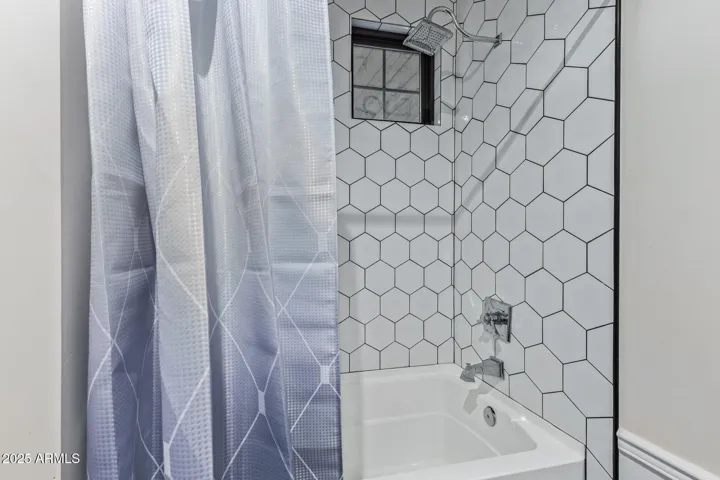 Jack and Jill tub with shower