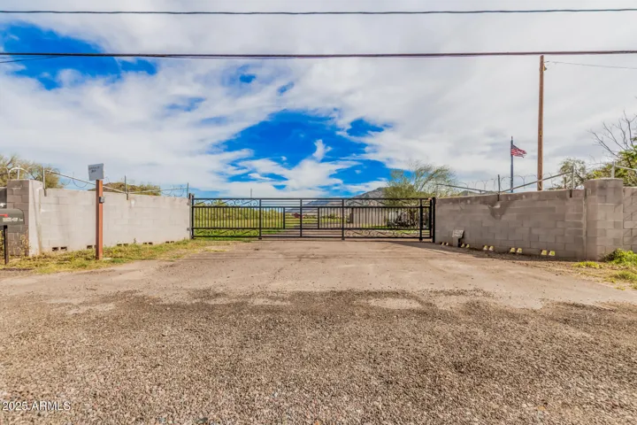 Entrance gates