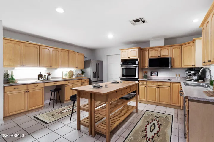 Light Virtual staging