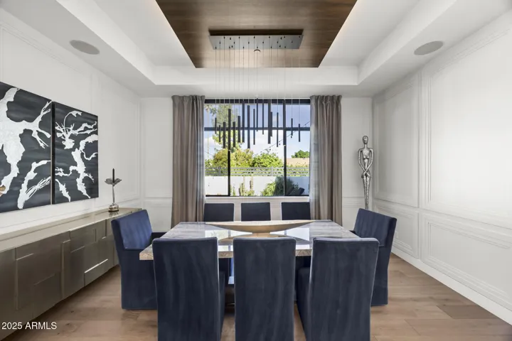 Formal Dining