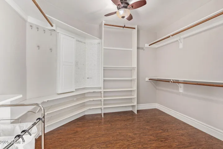 Huge Master Closet Walk-in
