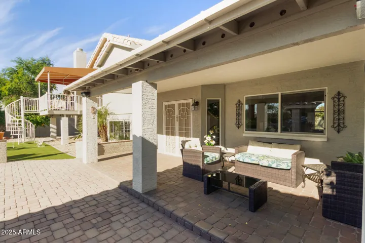 Secluded & Private Covered Patio