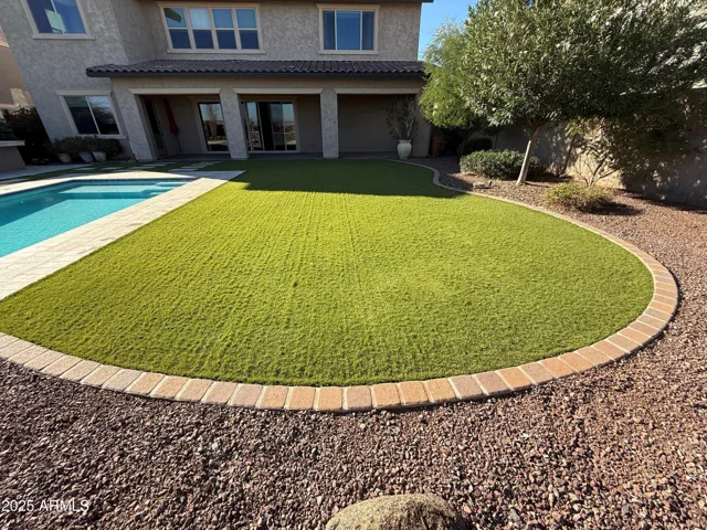Artifical Grass in the backyard!