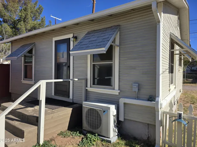 guest house