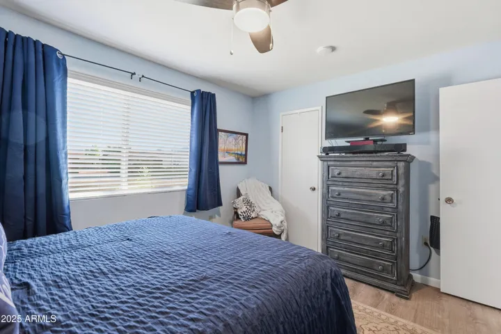 Secondary bedroom