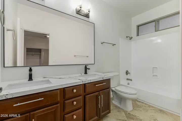 Secondary Full Bath