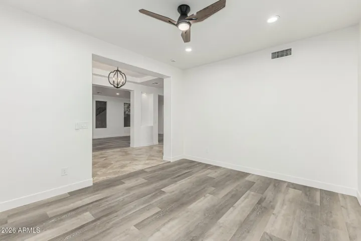 Home Office/Flex Room