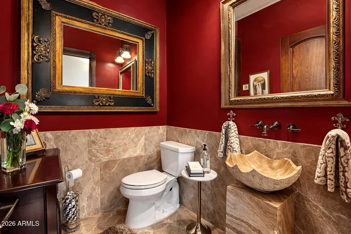 Powder room