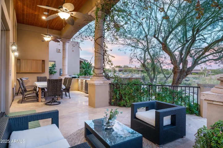 Covered Patio mountain veiw