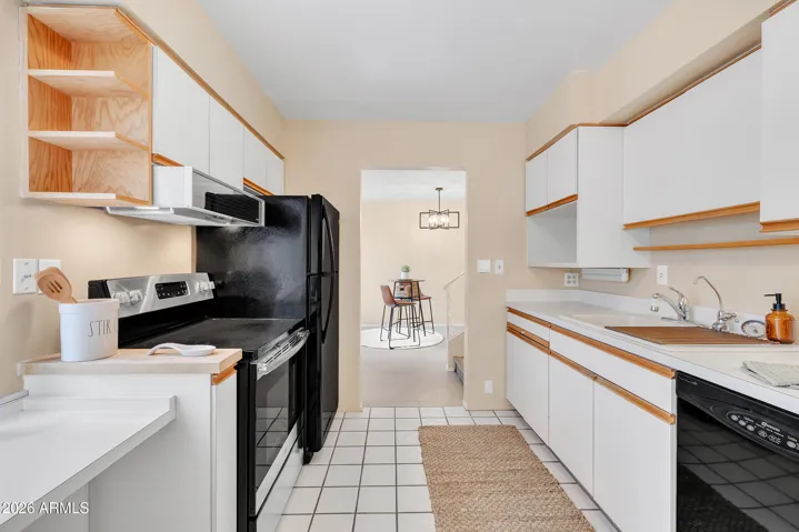 Large kitchen with tons of storage
