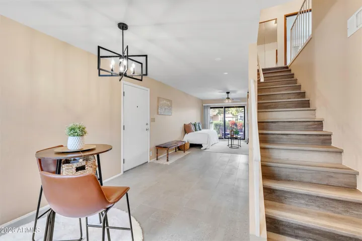 Dining/kitchen area