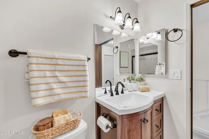 Upstairs secondary bathroom