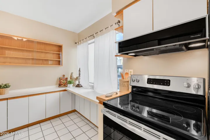 Large kitchen with tons of storage