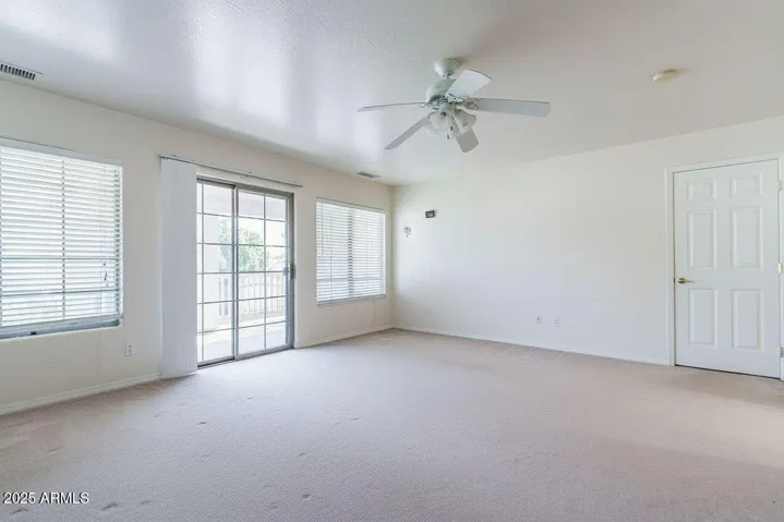 This photo is a rendering of what this space will look like once the home is vacant. This is virtually rendered via AI.