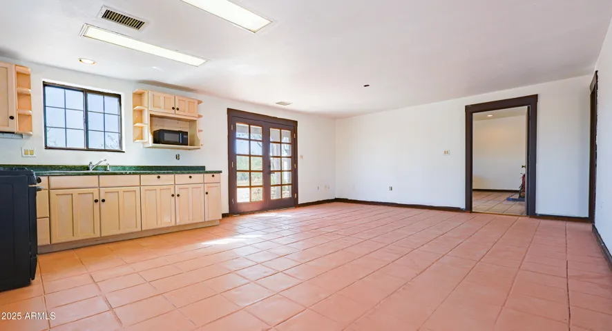 Guest Suite Kitchen