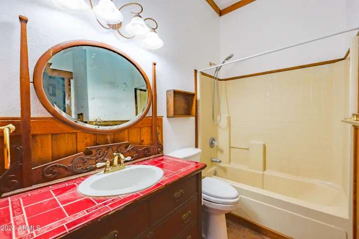 Bathroom #2