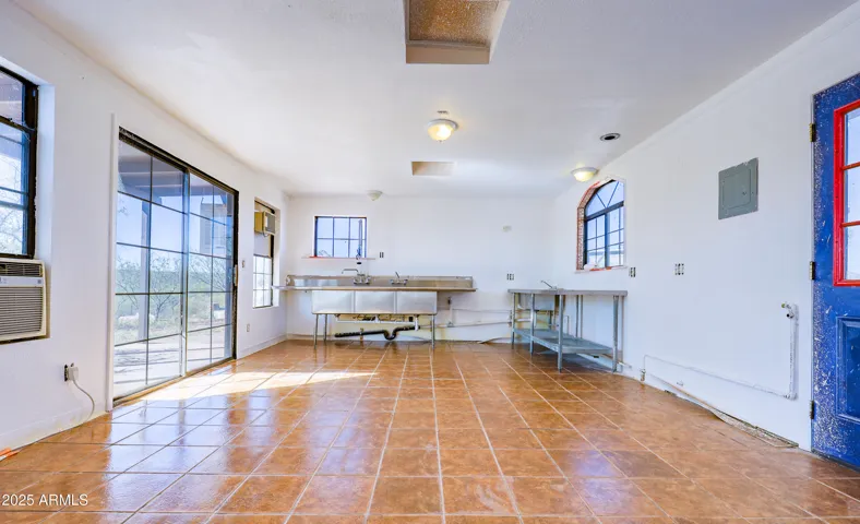 BONUS ROOM - VERSATILE ROOM