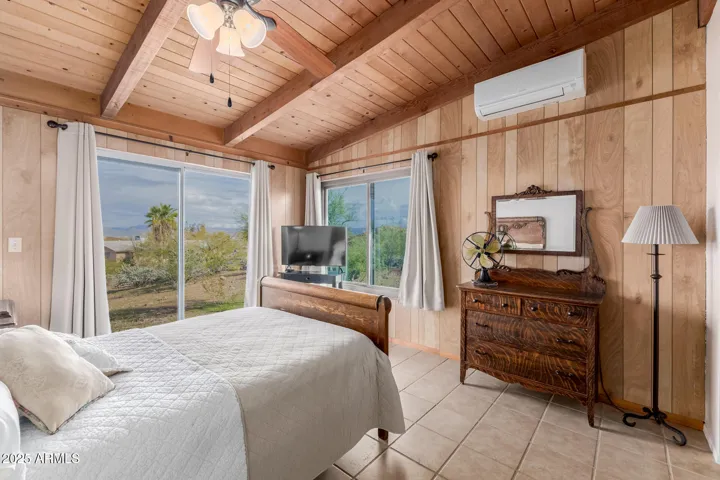 Guest Room 1