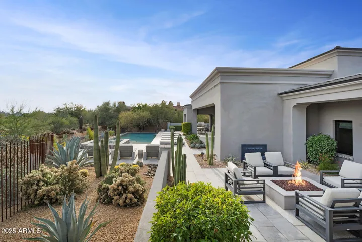 Home situated off the 10th fairway.