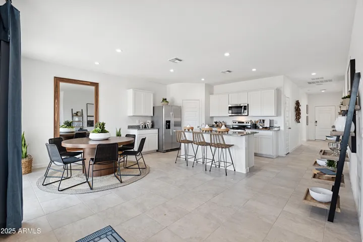 Model Home *Color Scheme May Vary