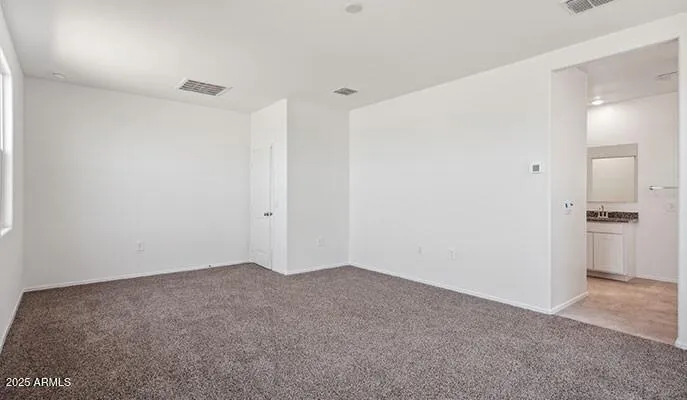 Interior photos are another Blackstone spec home. Options may vary.