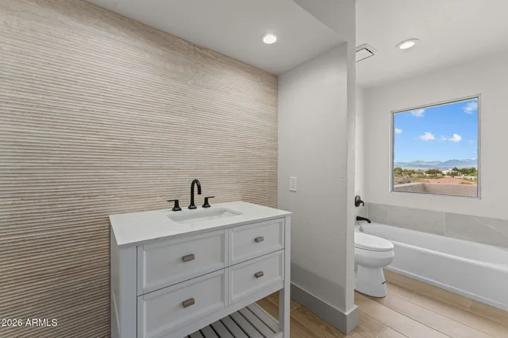 Upstairs Master Bathroom