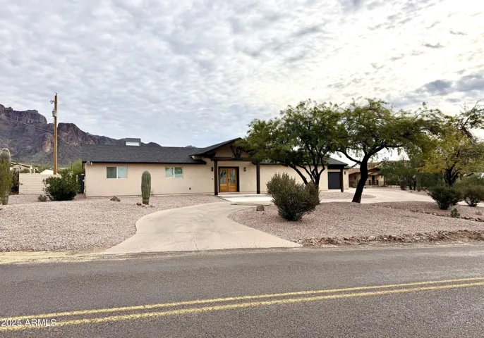 Welcome home, 1165 Mountain View