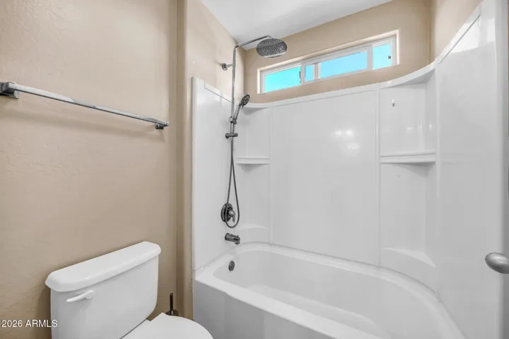 Bathroom (Upstairs)
