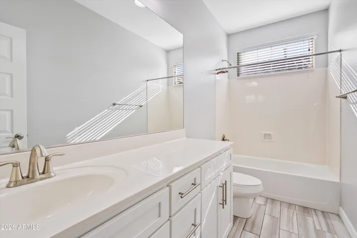 Big guest bathroom. Shower/tub combo