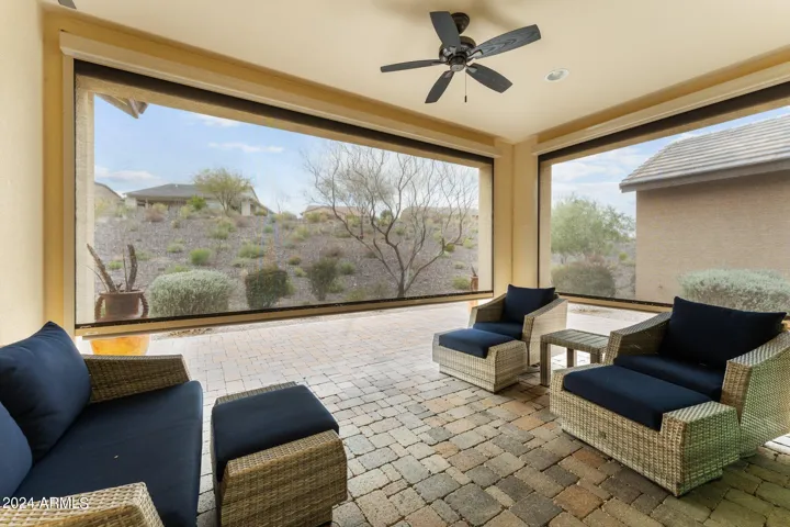 Electronic shades with remote