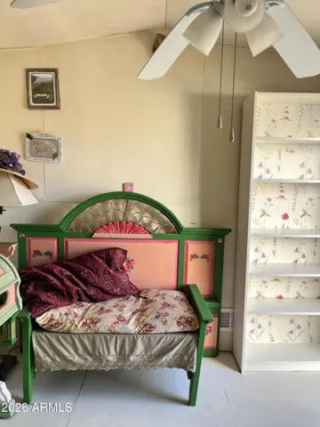 She Shed—perfect for a creative space
