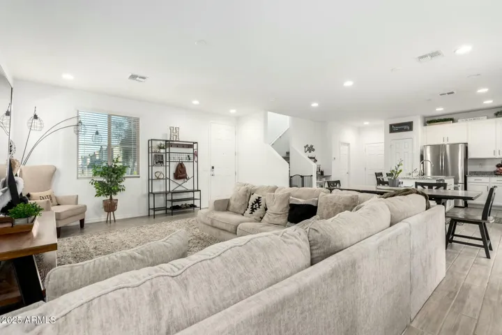 Livingroom/Kitchen