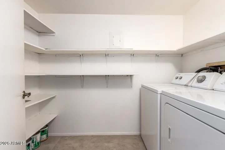 Washer and Dryer Stay