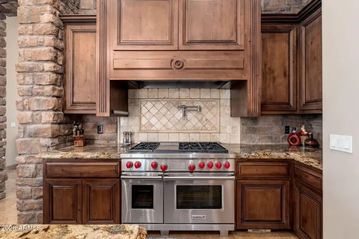 WOLF DUAL FUEL RANGE WITH CUSTOM HOOD