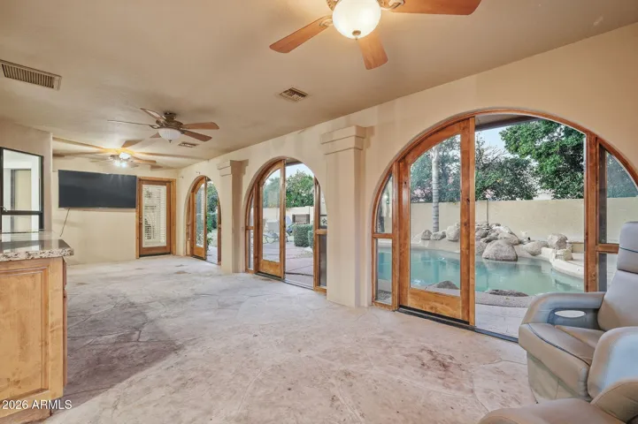 Air conditioned AZ Room