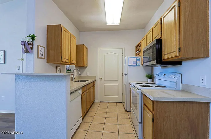 Great Gsally style Kitchen.