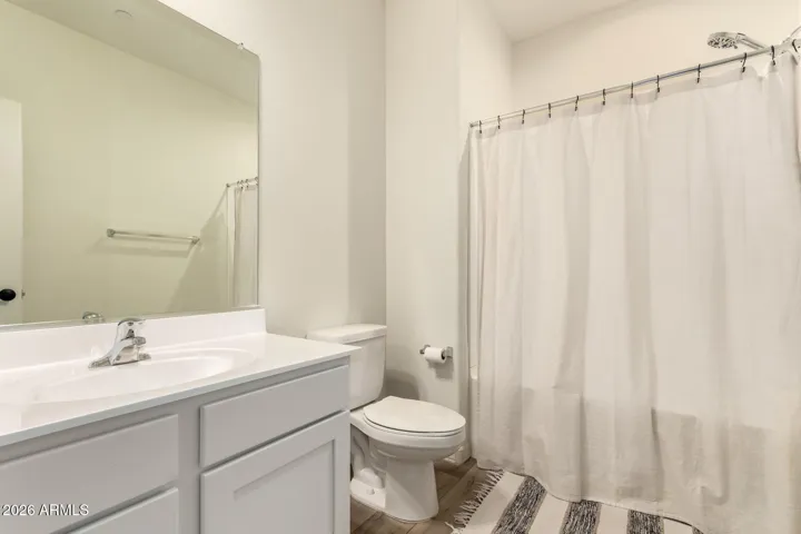 Guest bathroom.