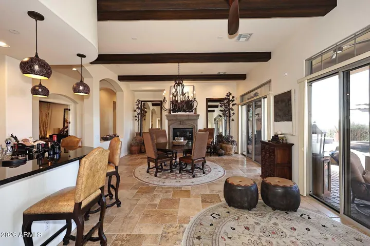 Great room overlooks backyard