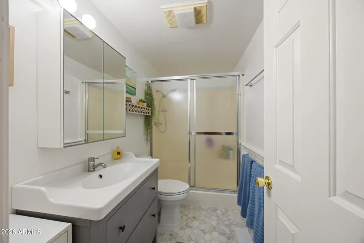 Front unit bathroom