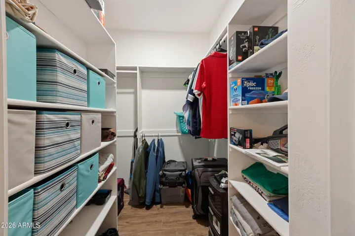 Back unit walk-in closet