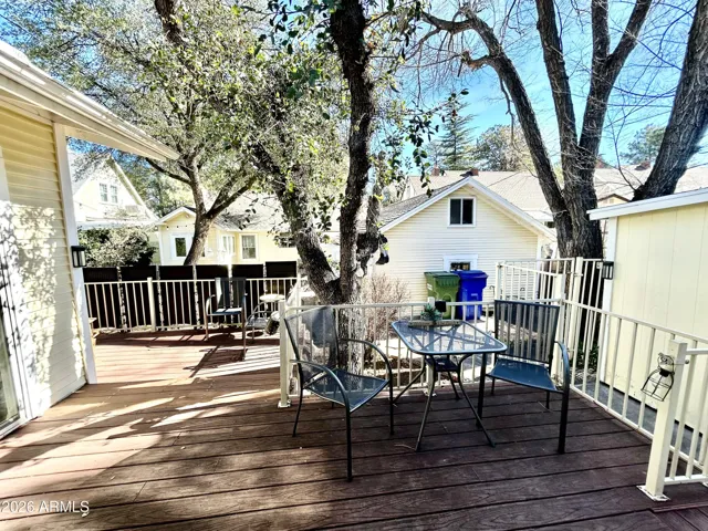 Guest House Patio