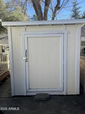 Shed