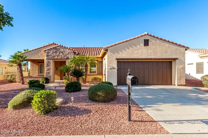 Beautiful curb appeal!