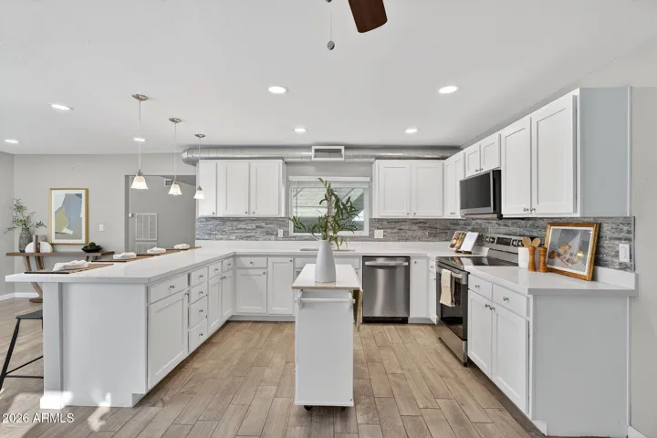 Kitchen – Full Kitchen View