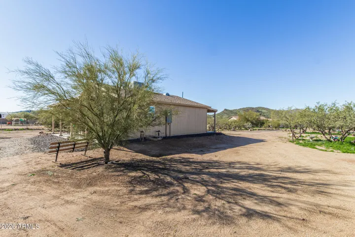PROPERTY FACES WEST WITH AMAZING SUNSET VIEWS OVER THE MOUNTAINS