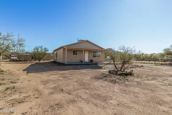 ZERO-GRADE, FULLY USABLE HORSE PROPERTY LOT W/ ADU POTENTIAL