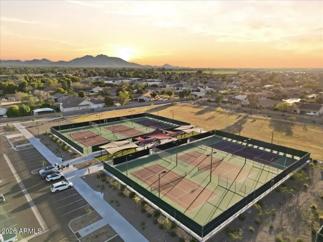 West Park Estates Tennis