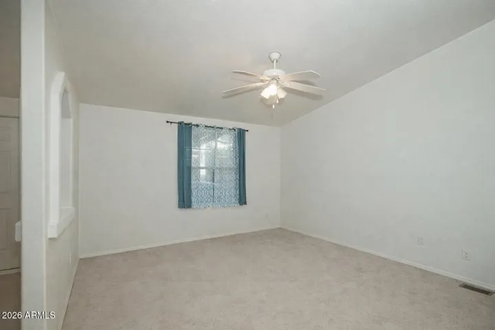 Virtually clear den
