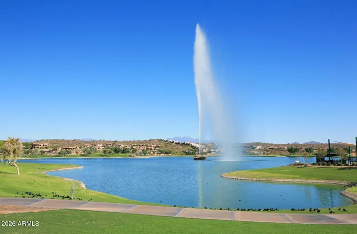 World famous fountain, and at 12N & 6 PM, it's green on St Patrick's Day!