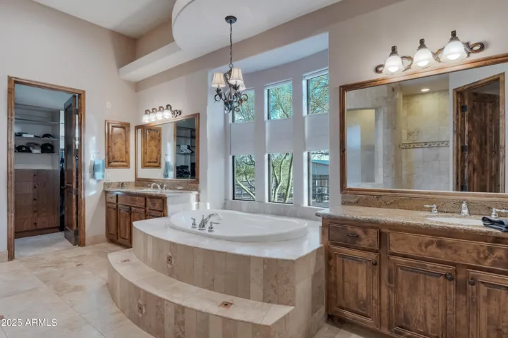 Large Primary Bathroom, his/her vanities